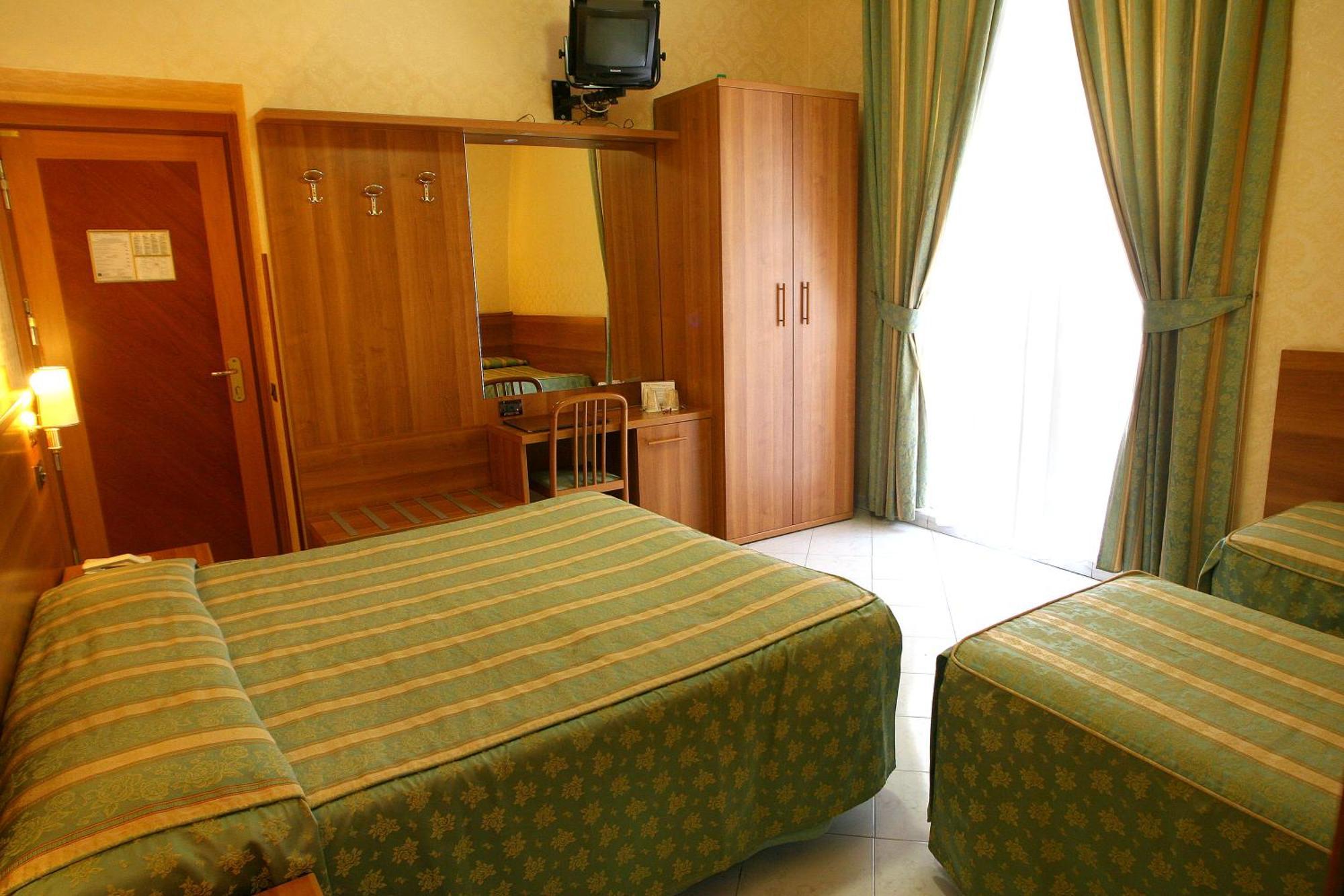 Hotel Teti 2*